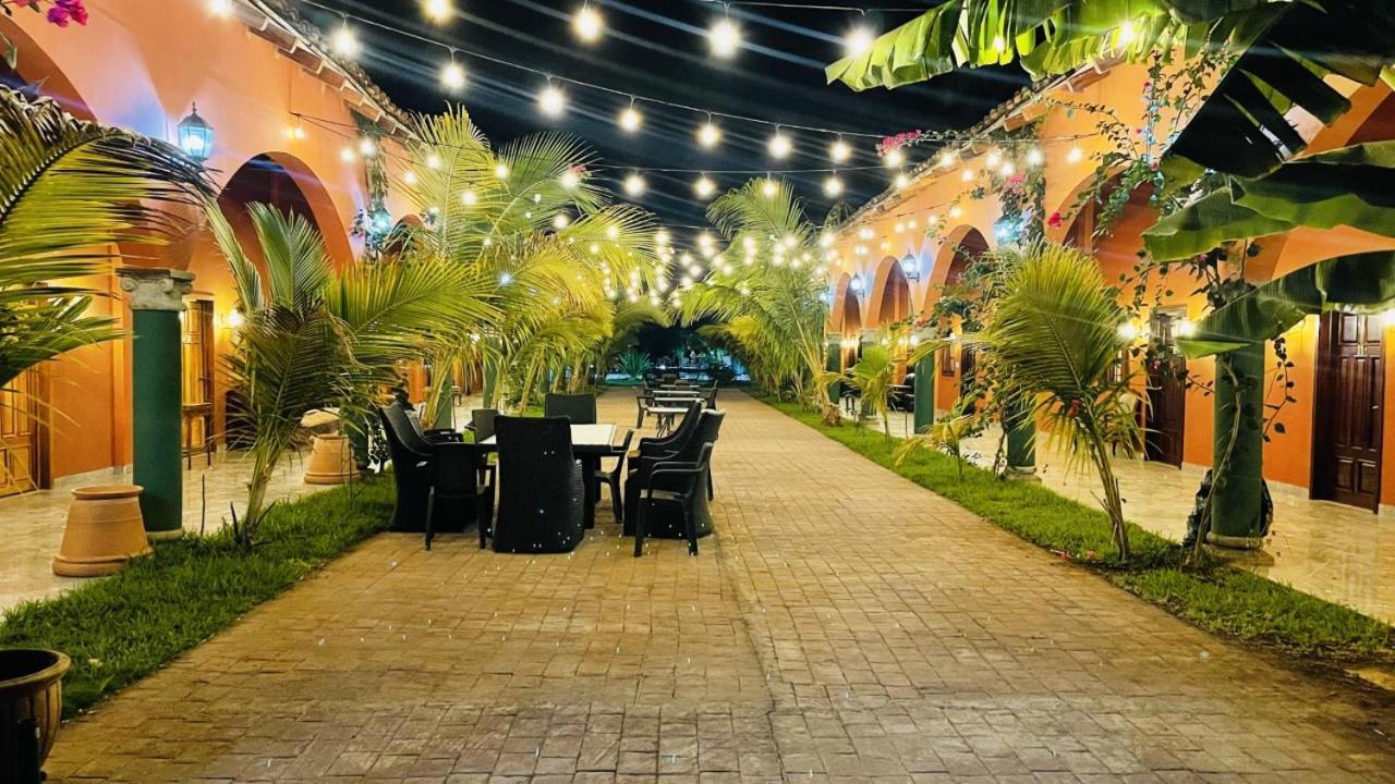 Sambo Mambo Beach Hotel 엘 쿠코 외부 사진