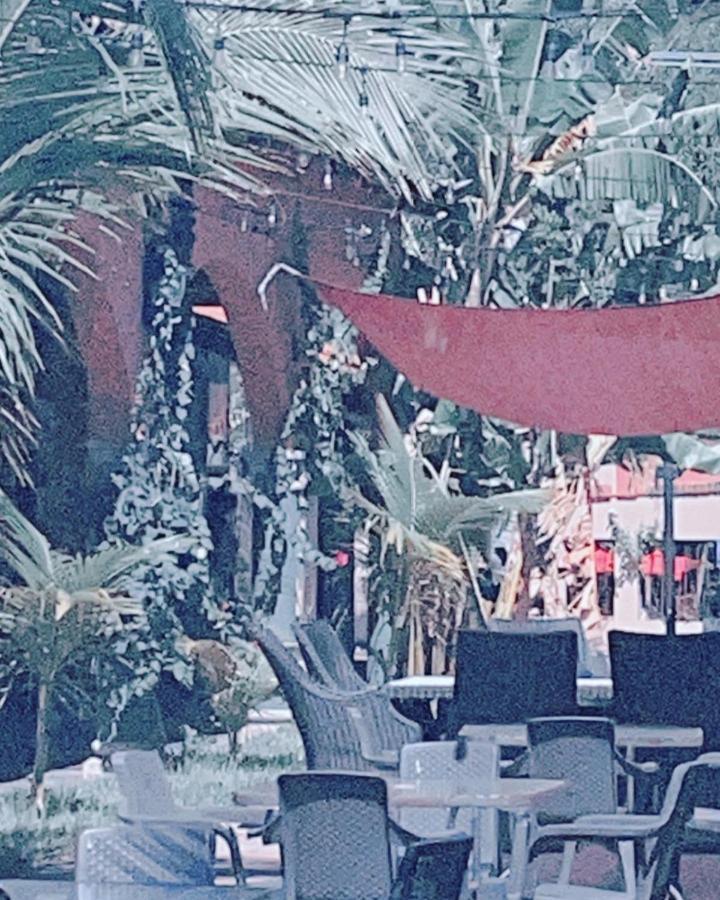 Sambo Mambo Beach Hotel 엘 쿠코 외부 사진