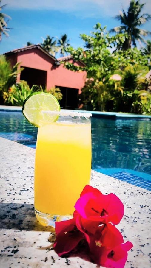 Sambo Mambo Beach Hotel 엘 쿠코 외부 사진