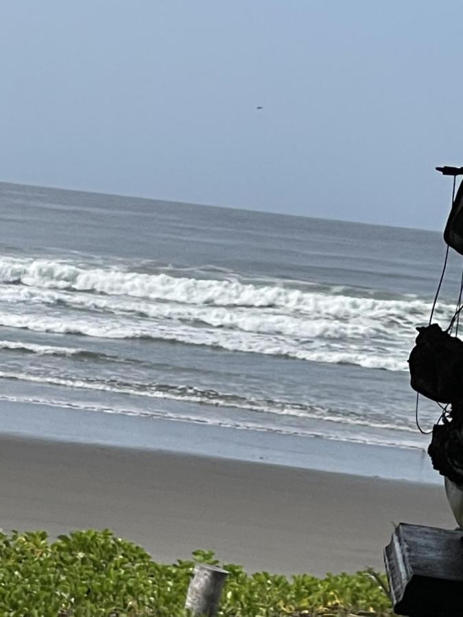 Sambo Mambo Beach Hotel 엘 쿠코 외부 사진