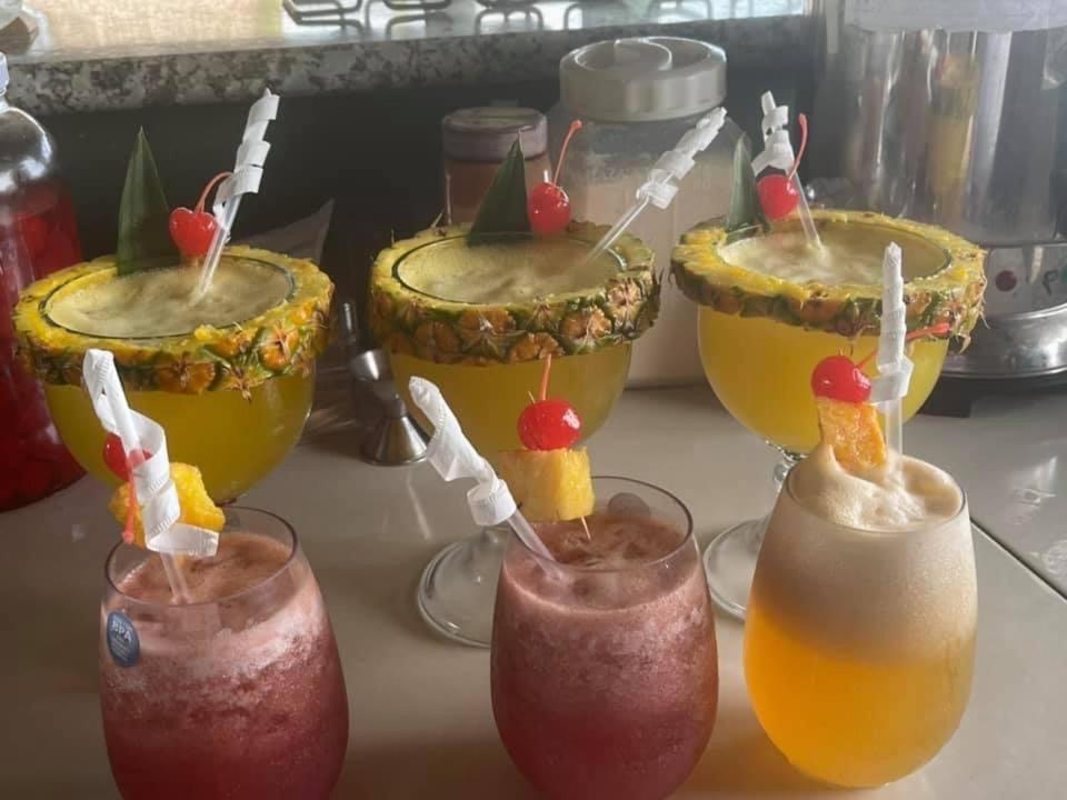 Sambo Mambo Beach Hotel 엘 쿠코 외부 사진
